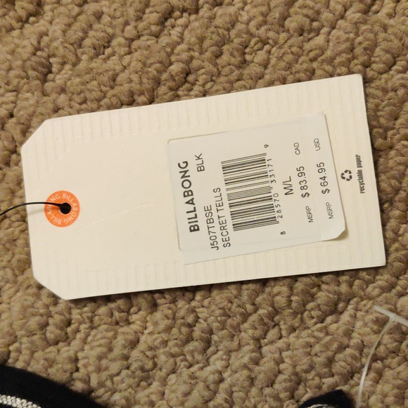 BillaBong Secret Tells Wrap Top - Picture 2 of 6